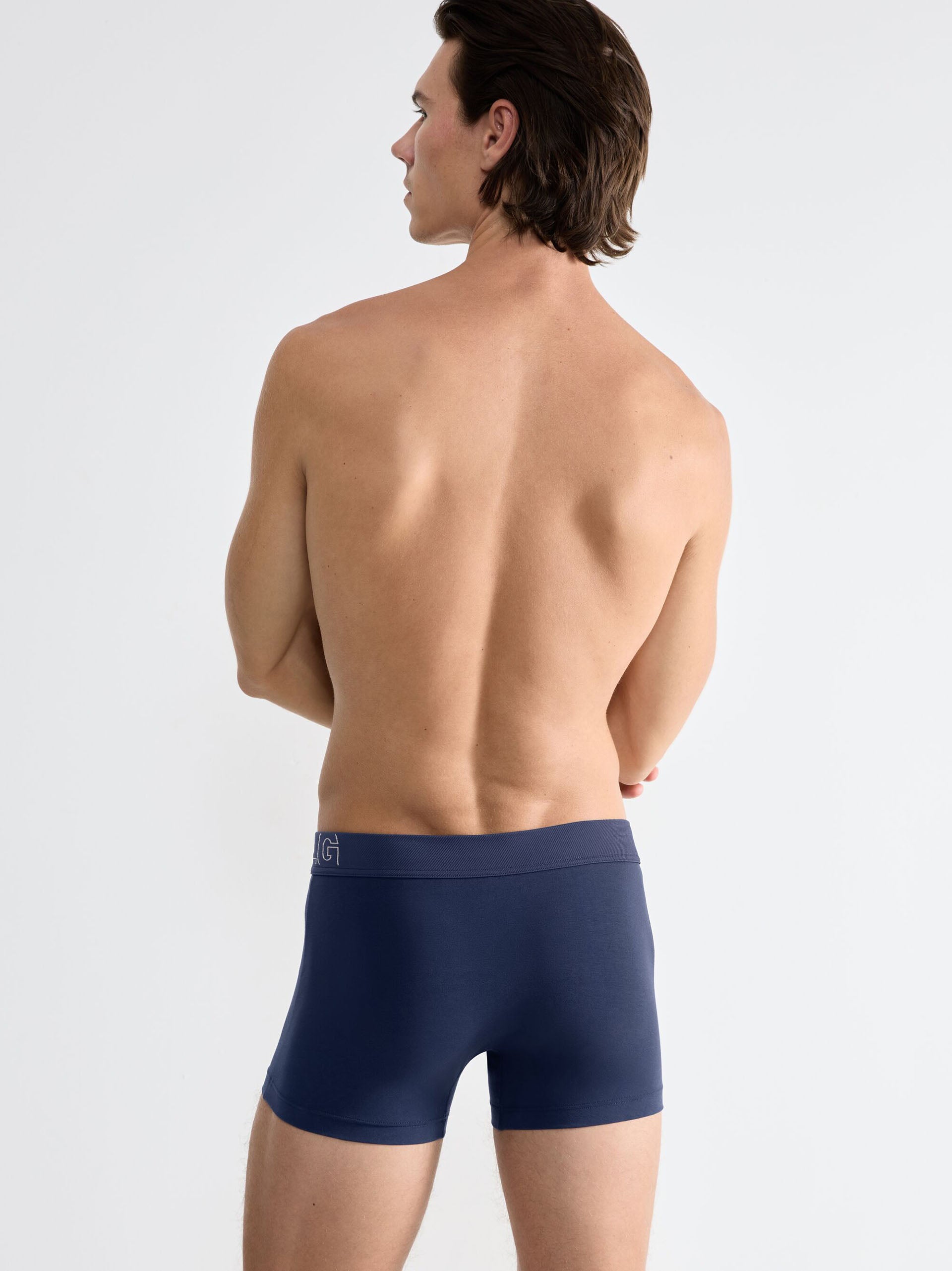 BLUE BLACK / L