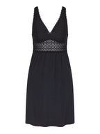 BLACK / 36