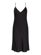BLACK / 36