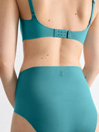 QUIET TURQUOISE / L