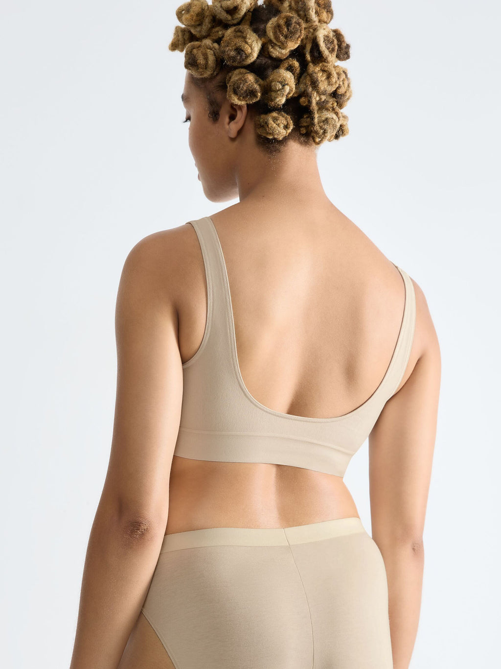 SAND BEIGE / L