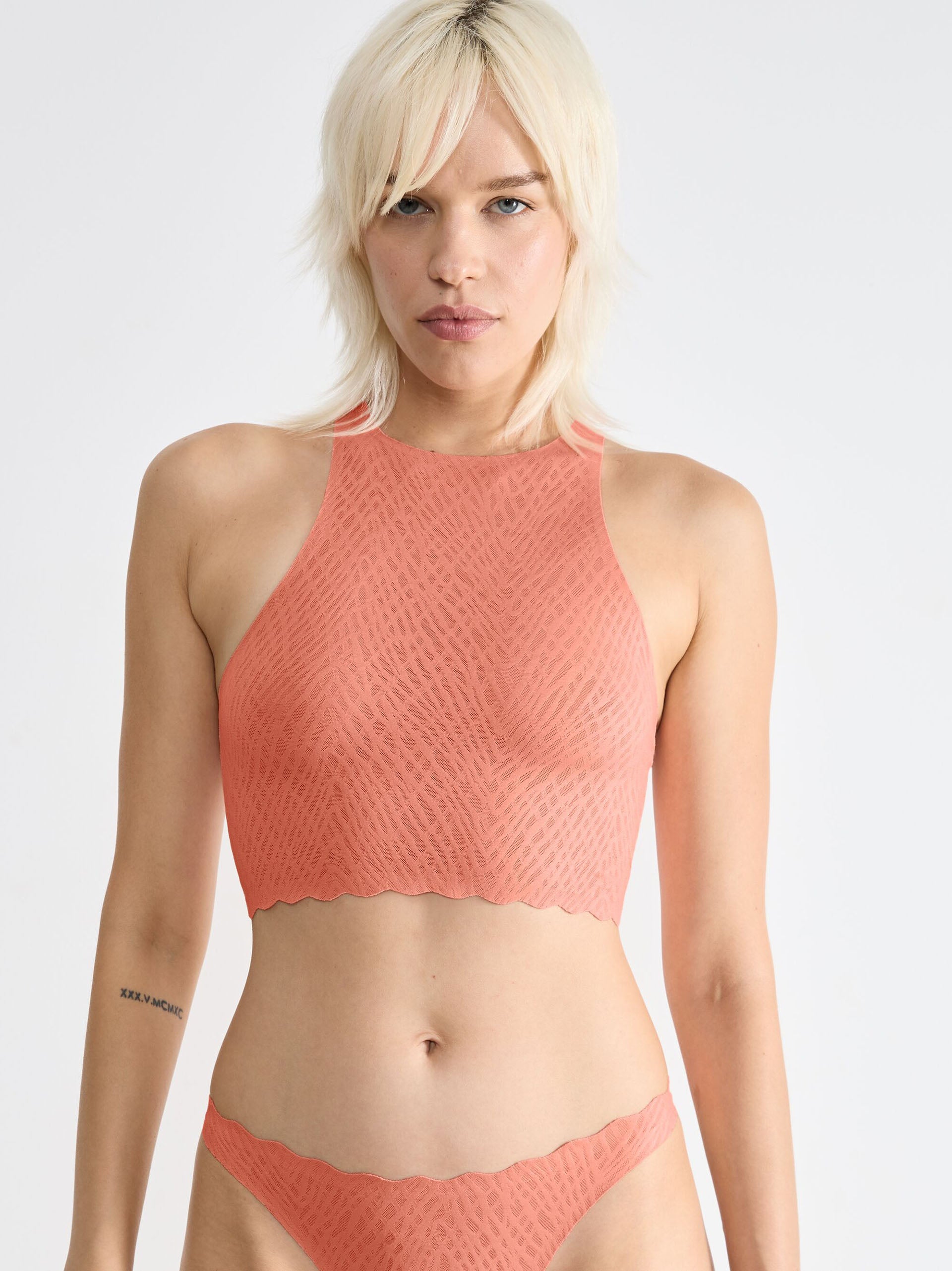 LOVELY APRICOT / L