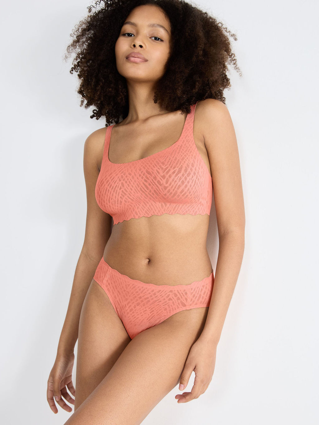 LOVELY APRICOT / L