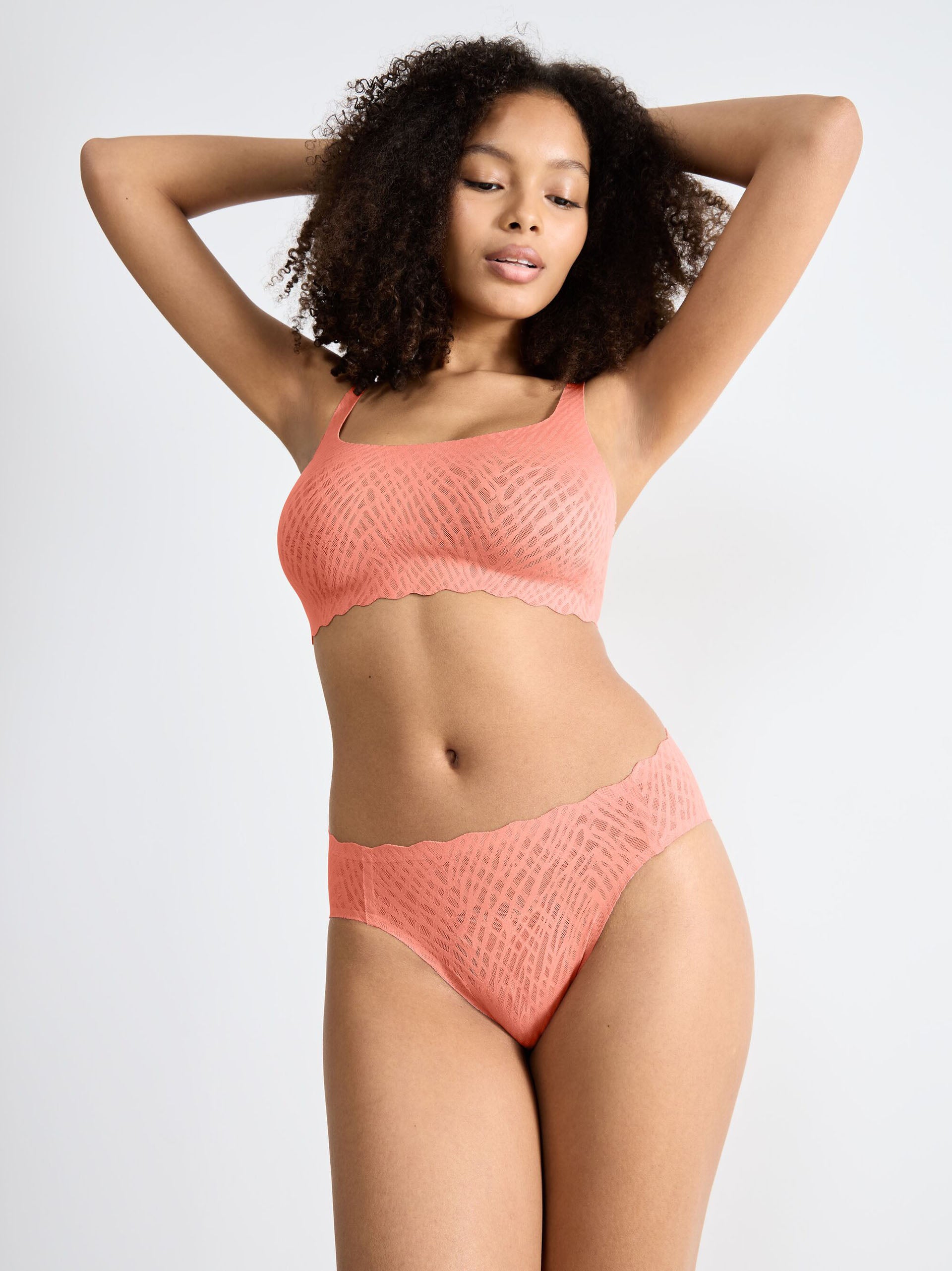 LOVELY APRICOT / L