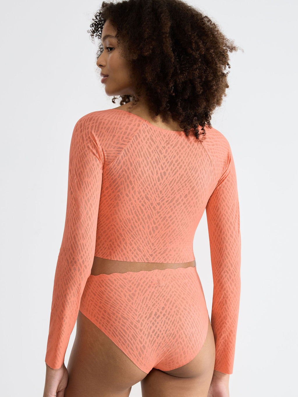 LOVELY APRICOT / L