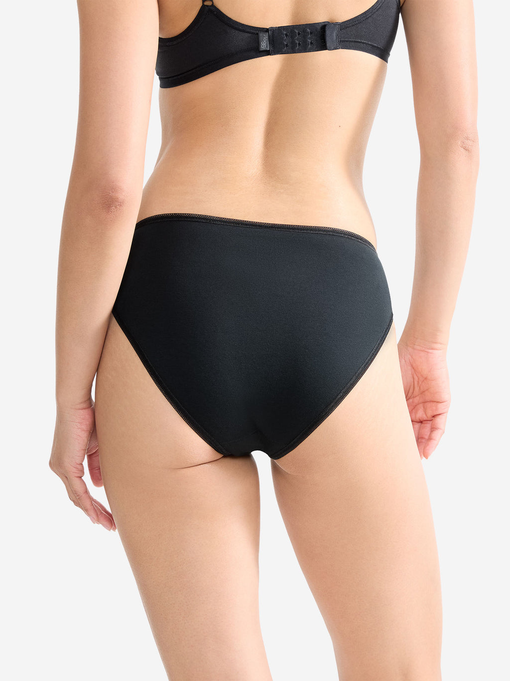 BLACK / L