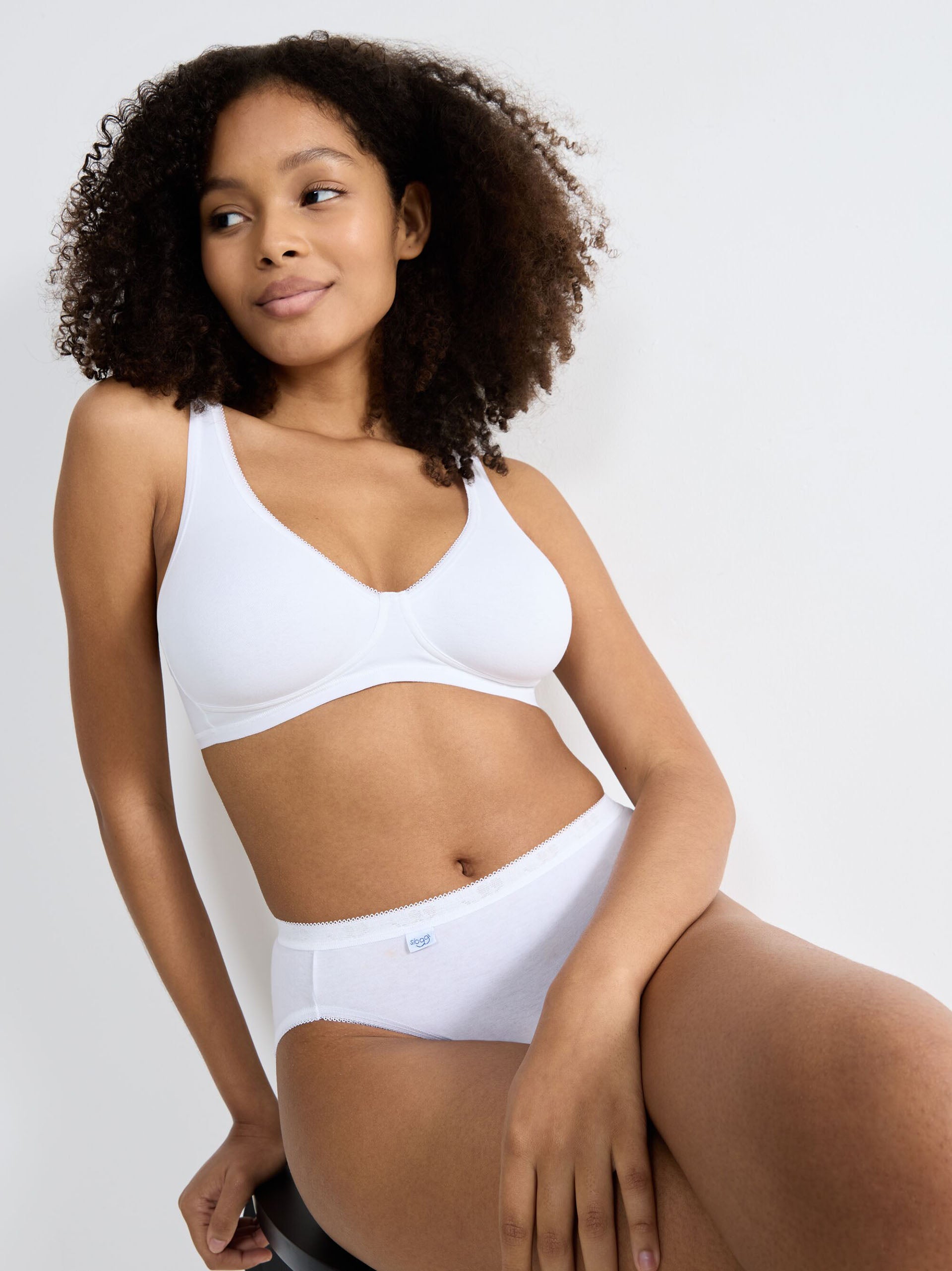 WHITE / 60 A