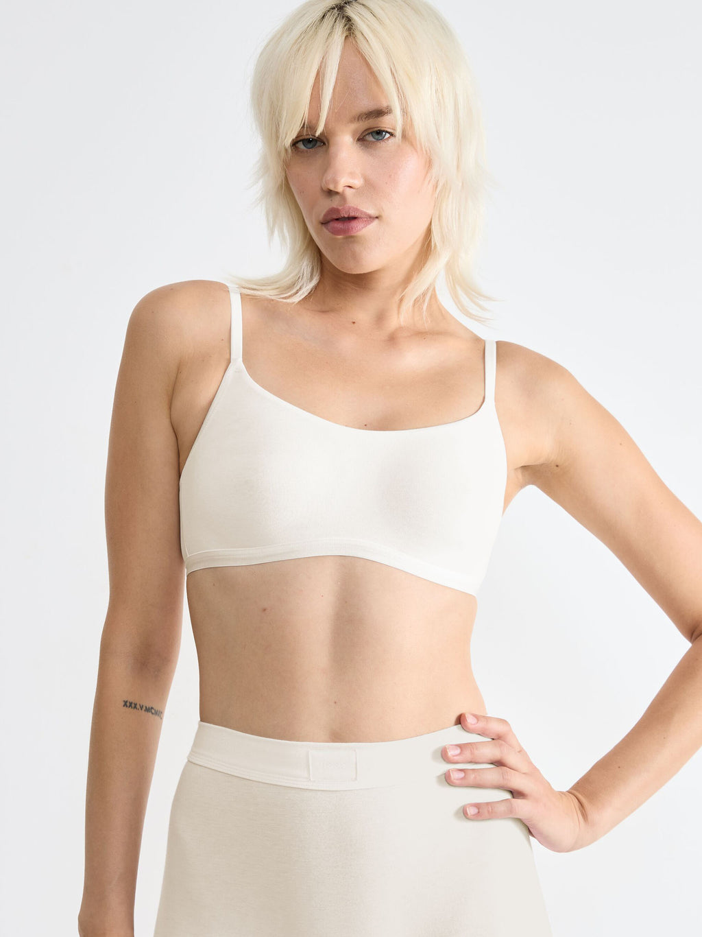 SILK WHITE / L