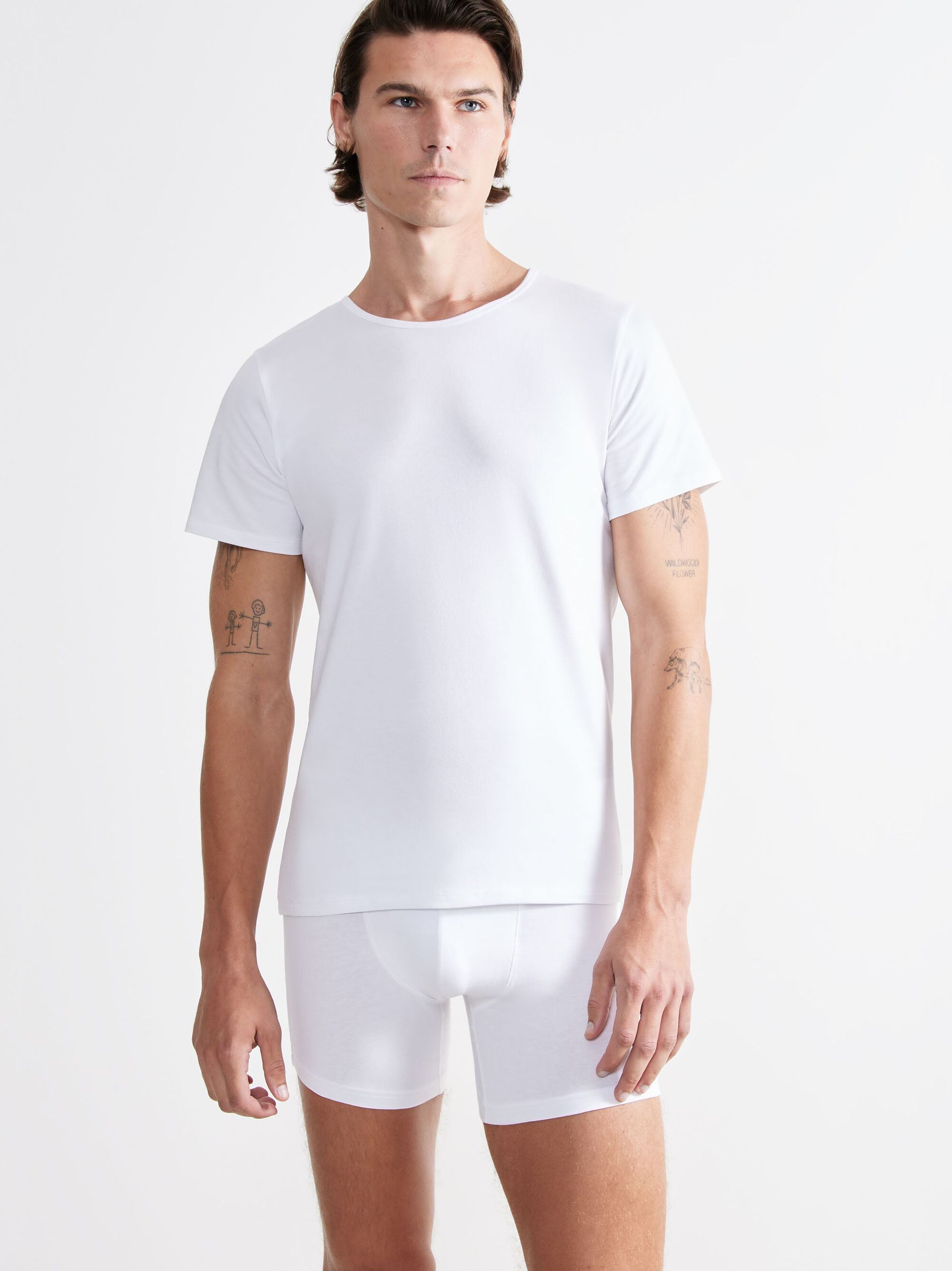 WHITE / L