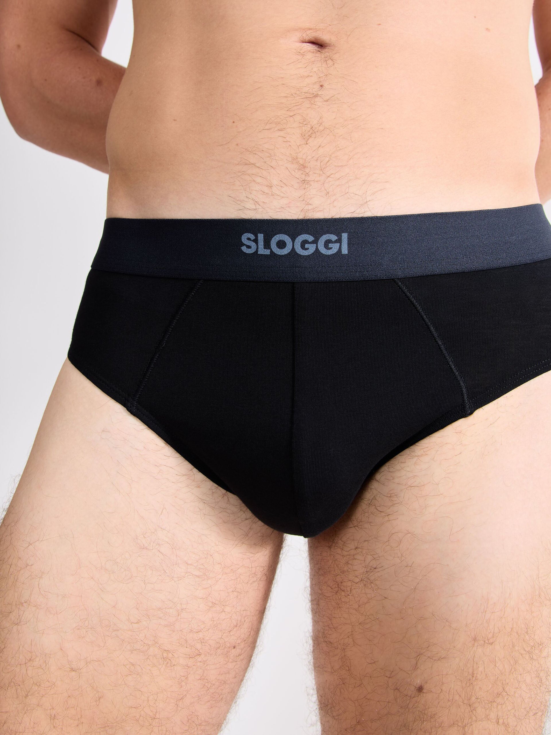 BLACK / L