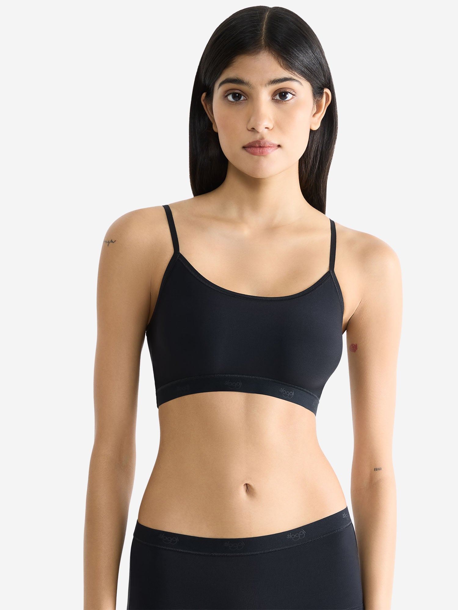 BLACK / 36