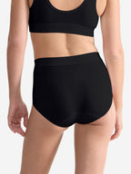 BLACK / 38