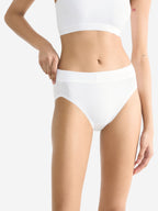 WHITE / 36