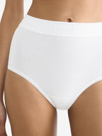 WHITE / 38
