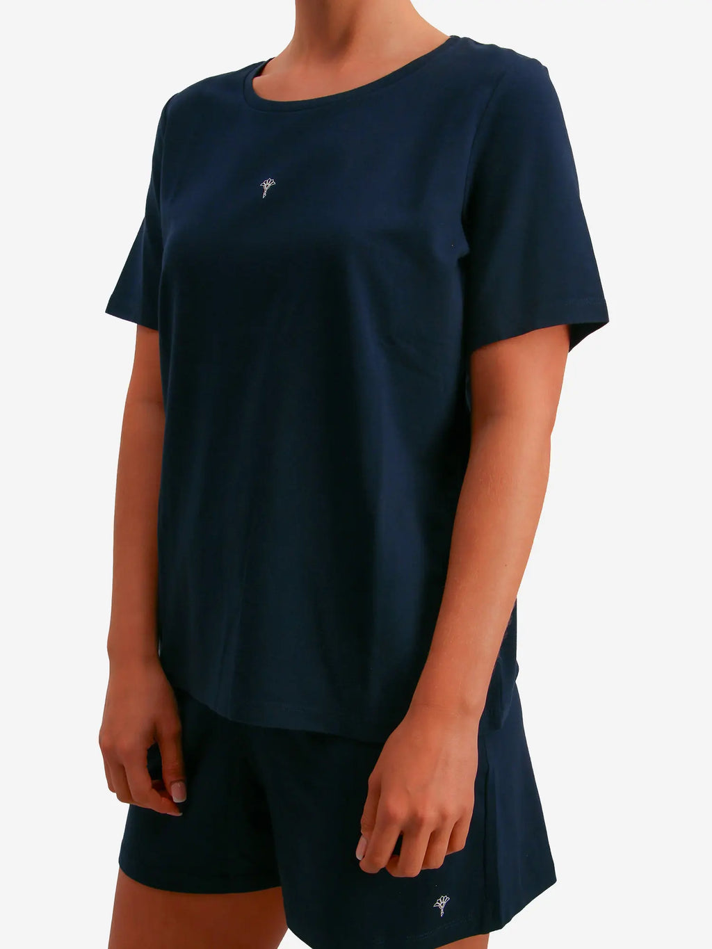 blau / 34