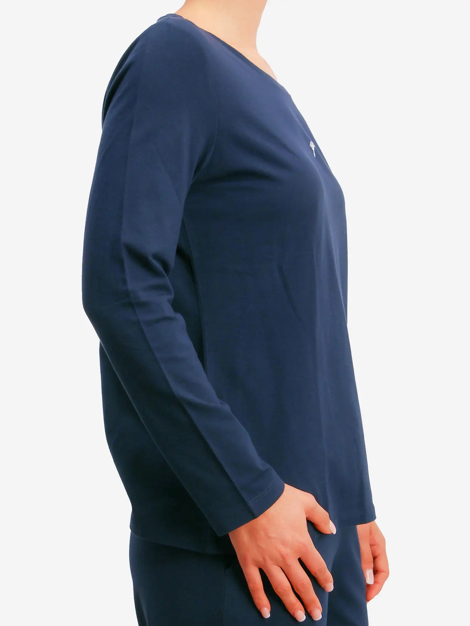 blau / 34