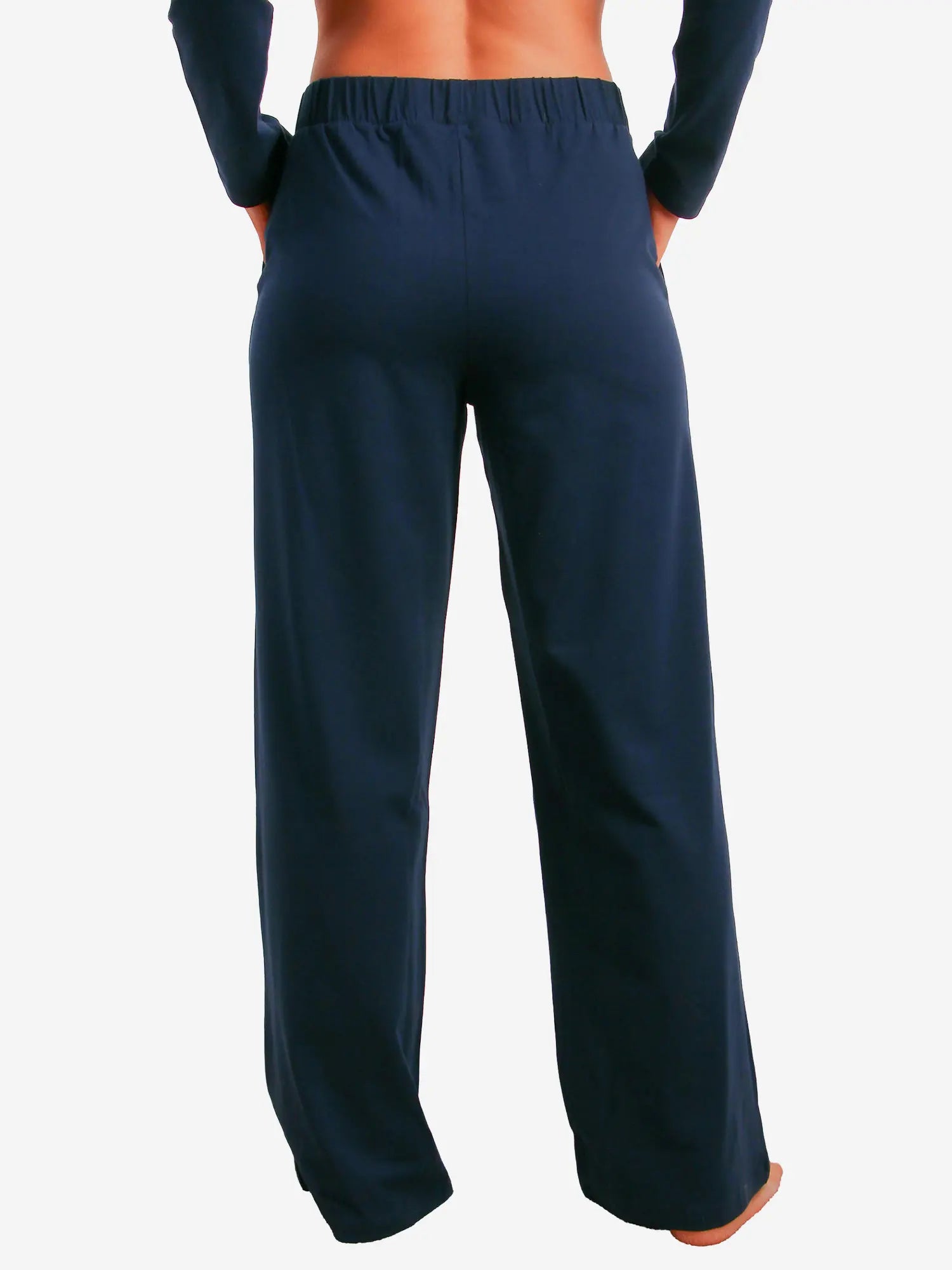 blau / 34