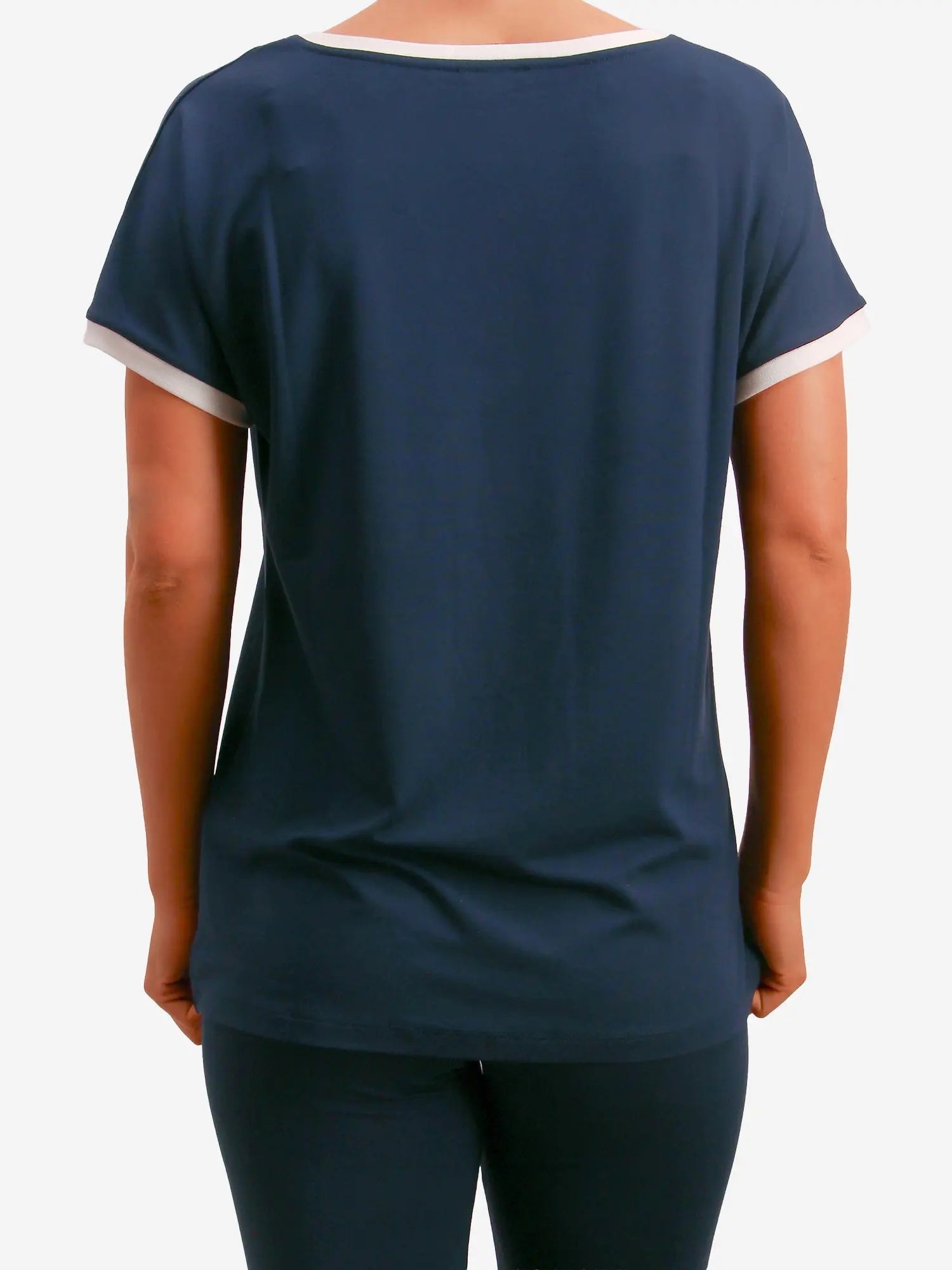blau / 34