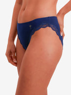 blau / 34