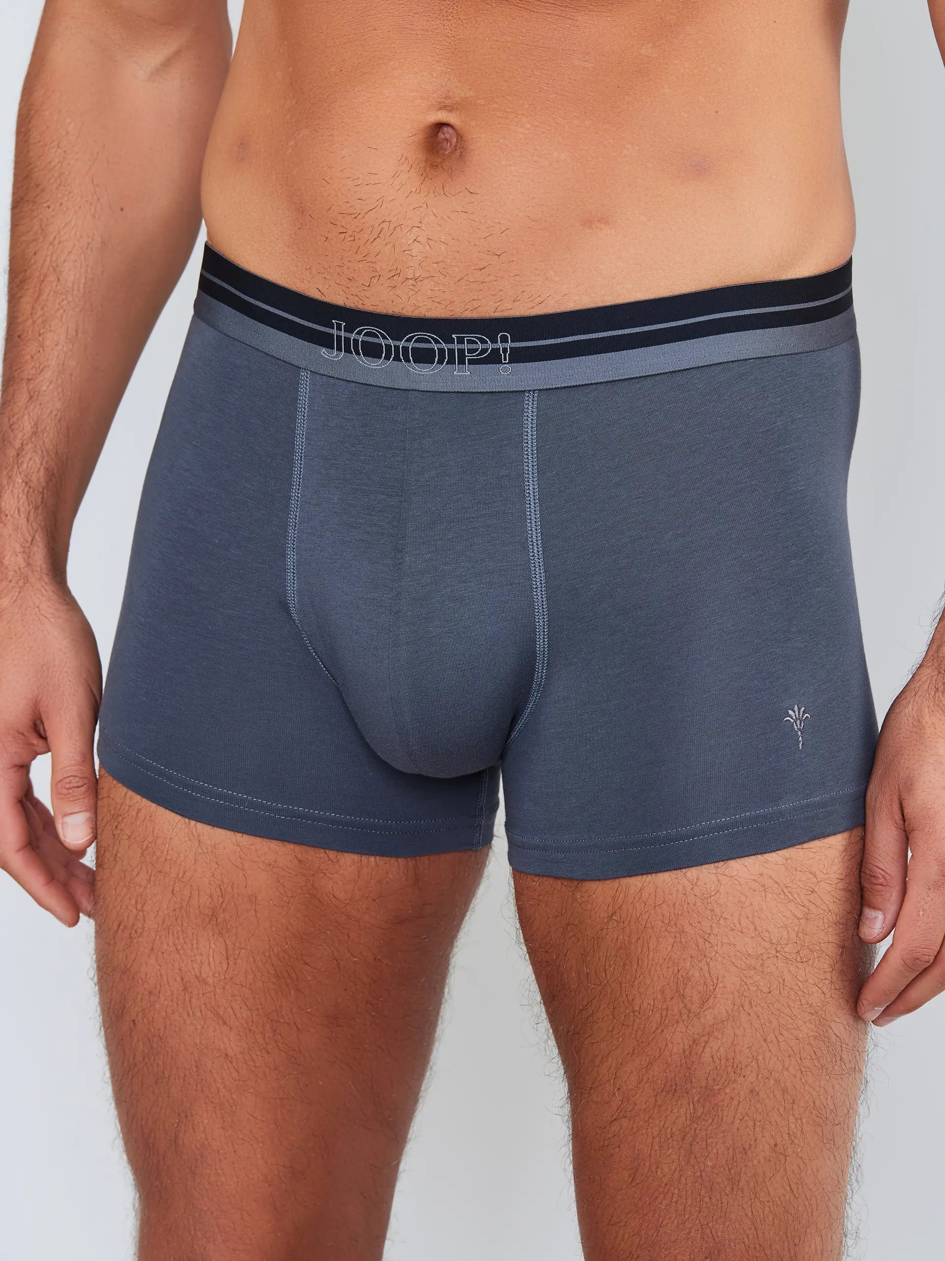 black/grey/navy / L