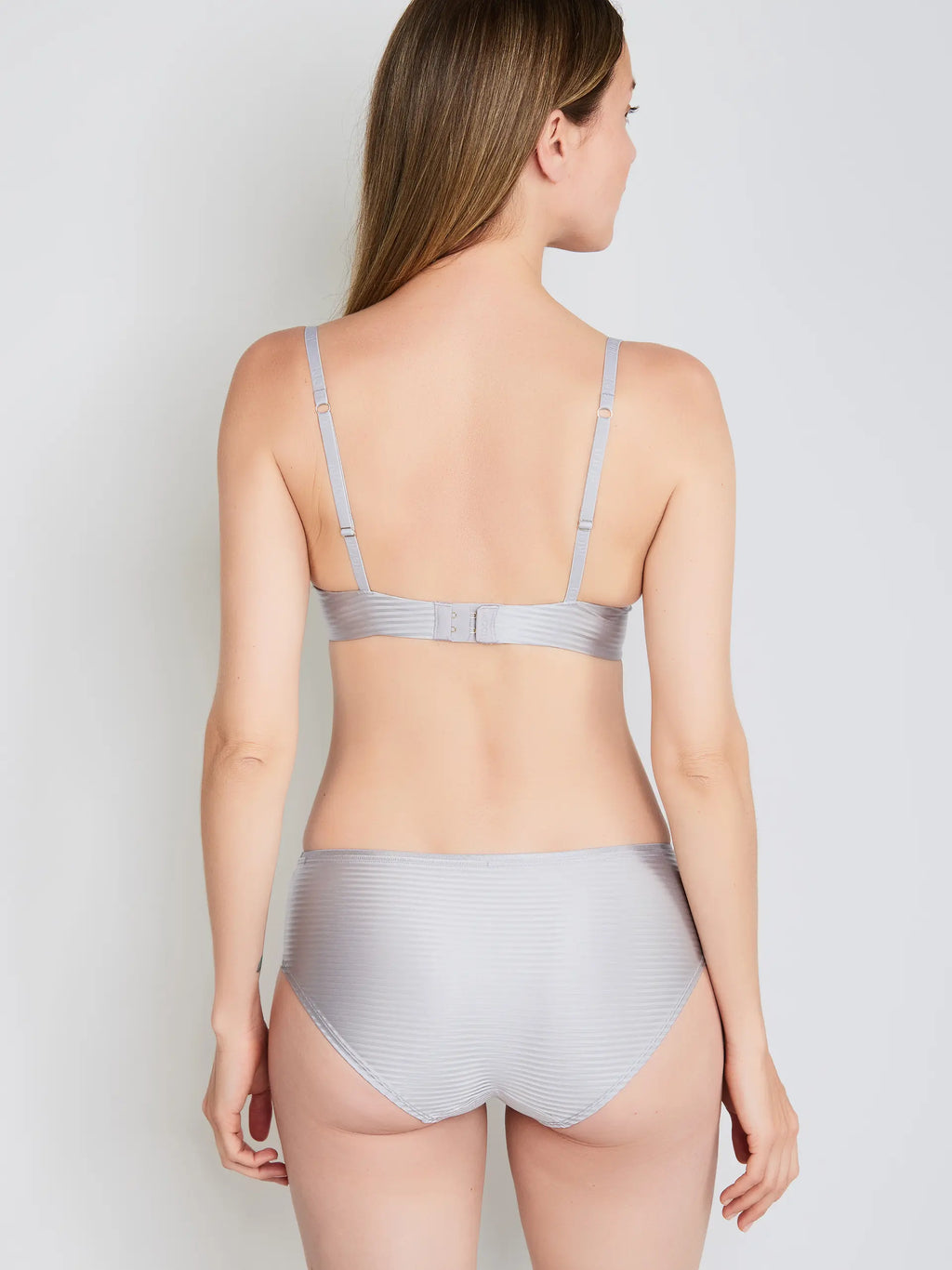 MEDIUM GREY / 70A