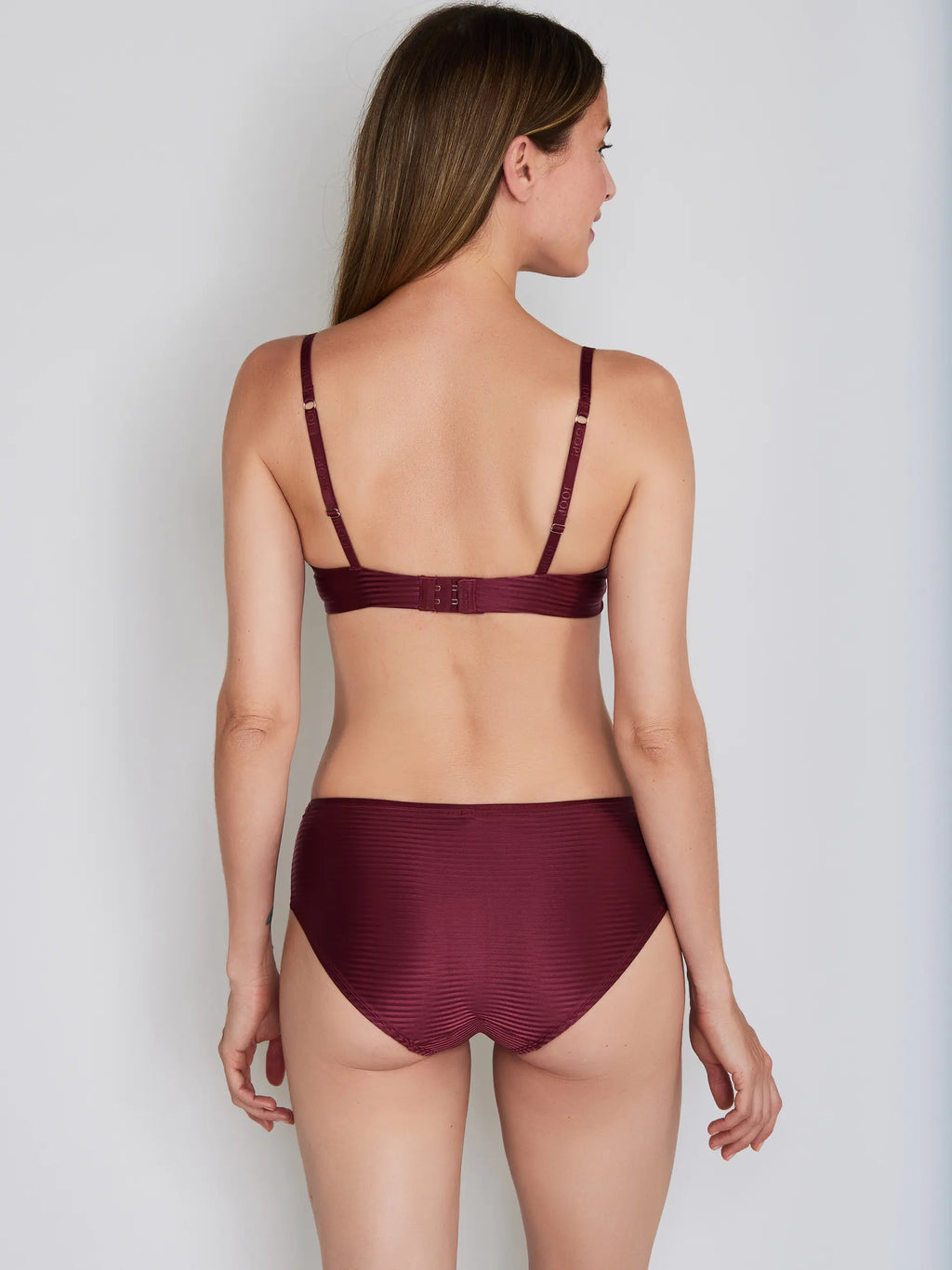 DARK RED / 70A