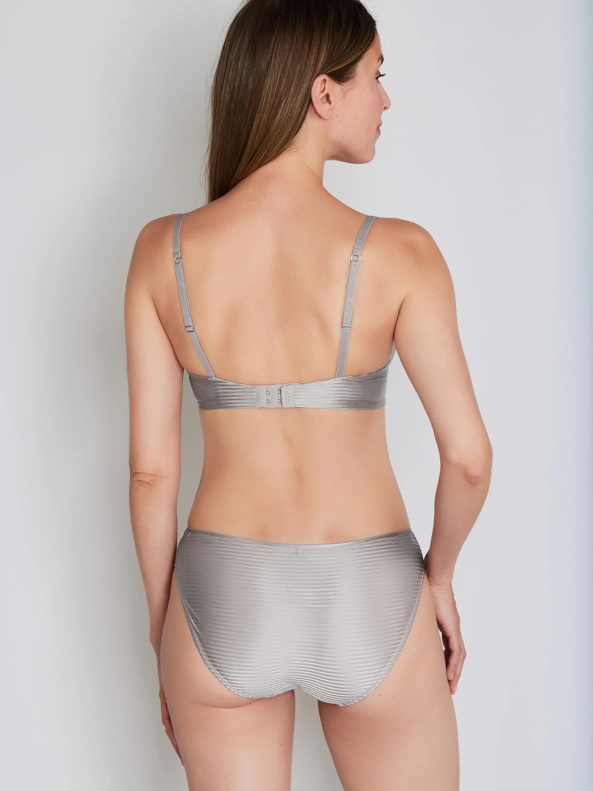 MEDIUM GREY / 34
