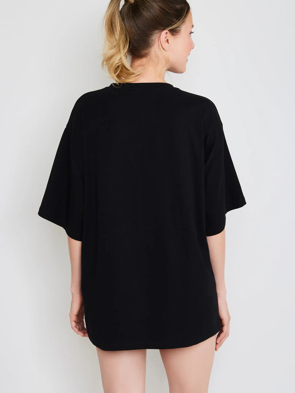 BLACK / L
