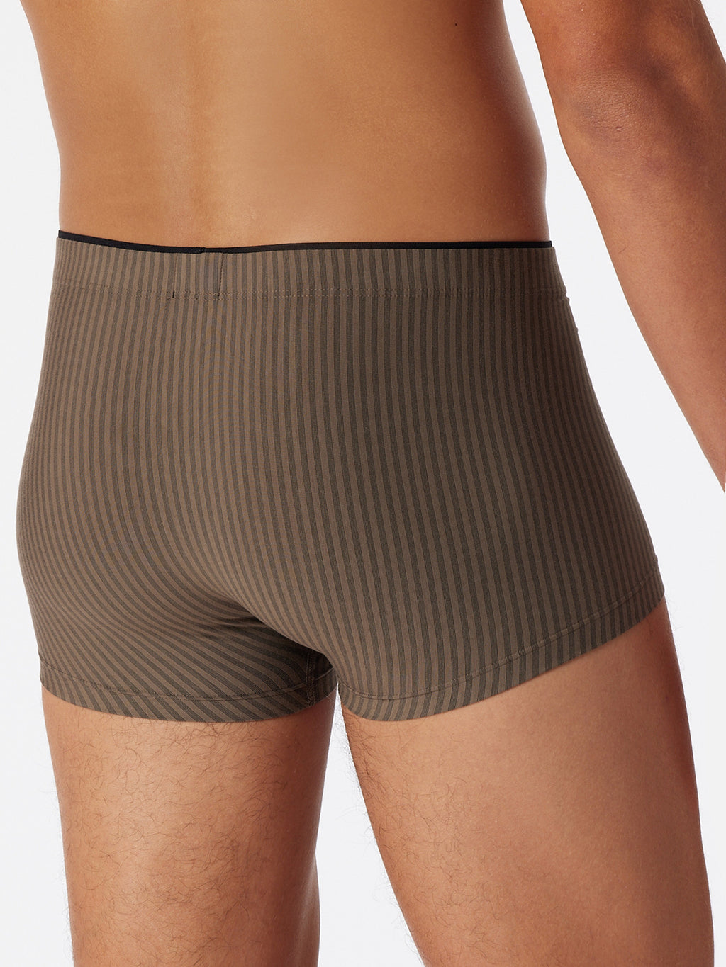 taupe / 4