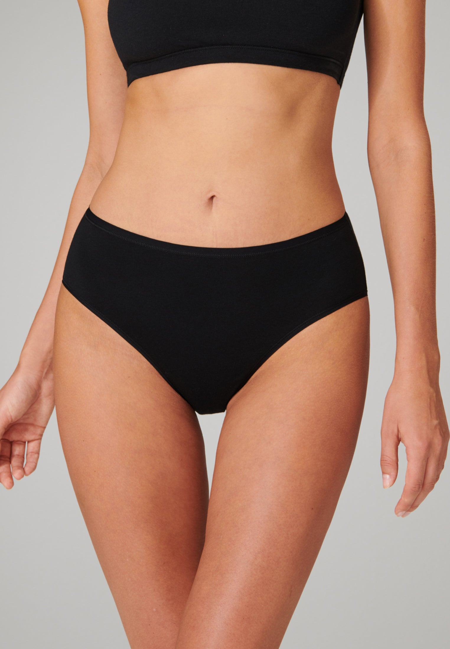 black / 36