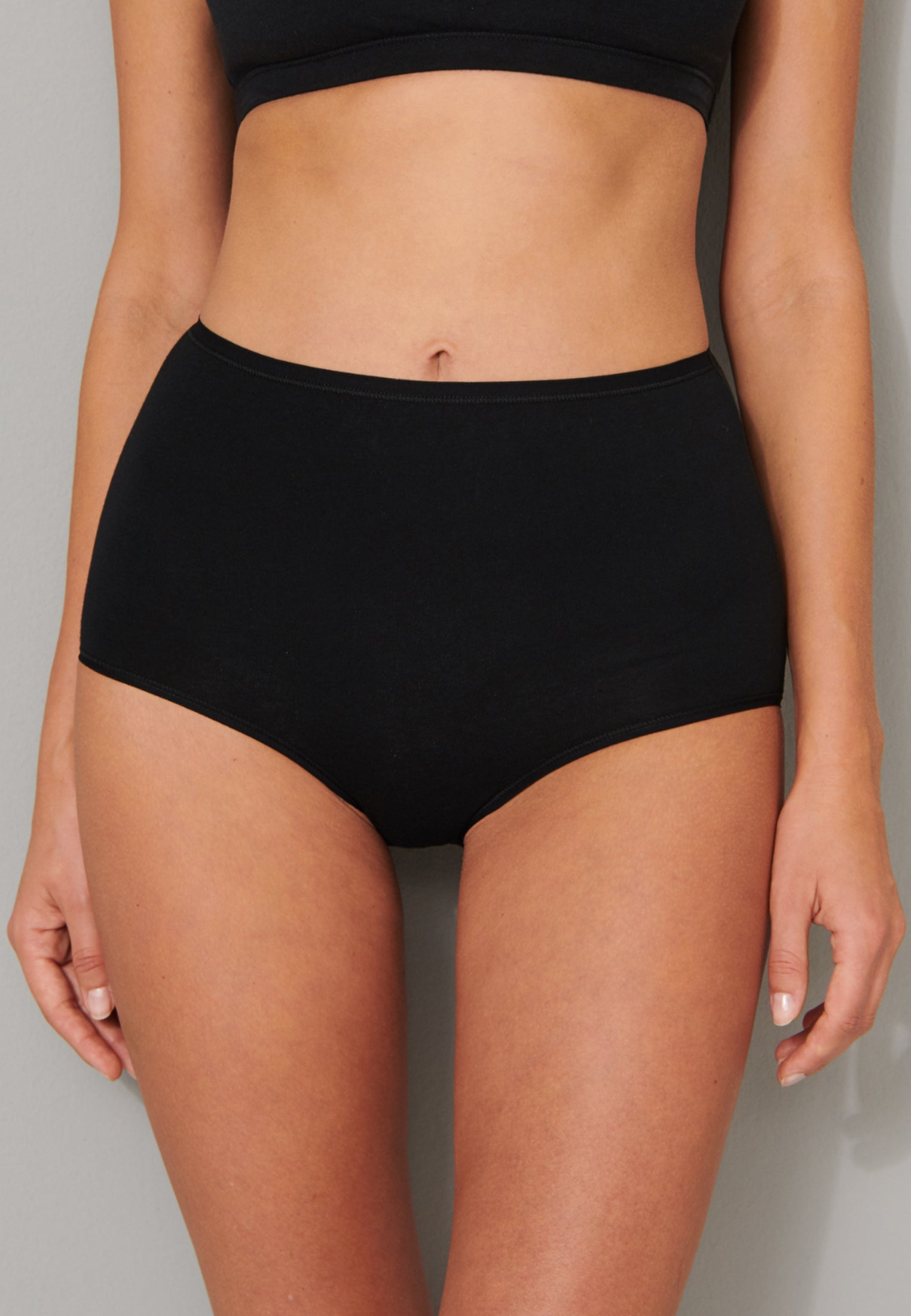 black / 38