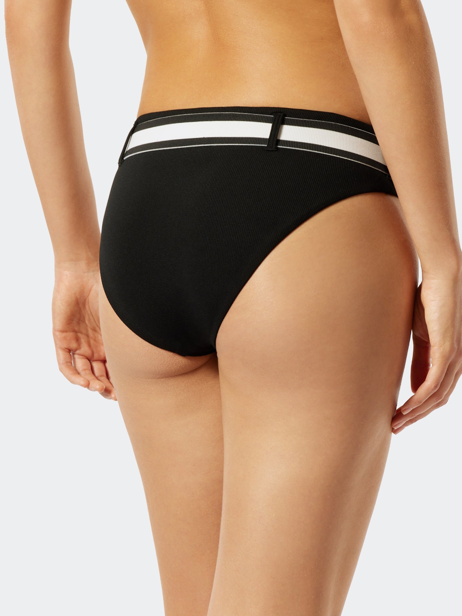 black / L