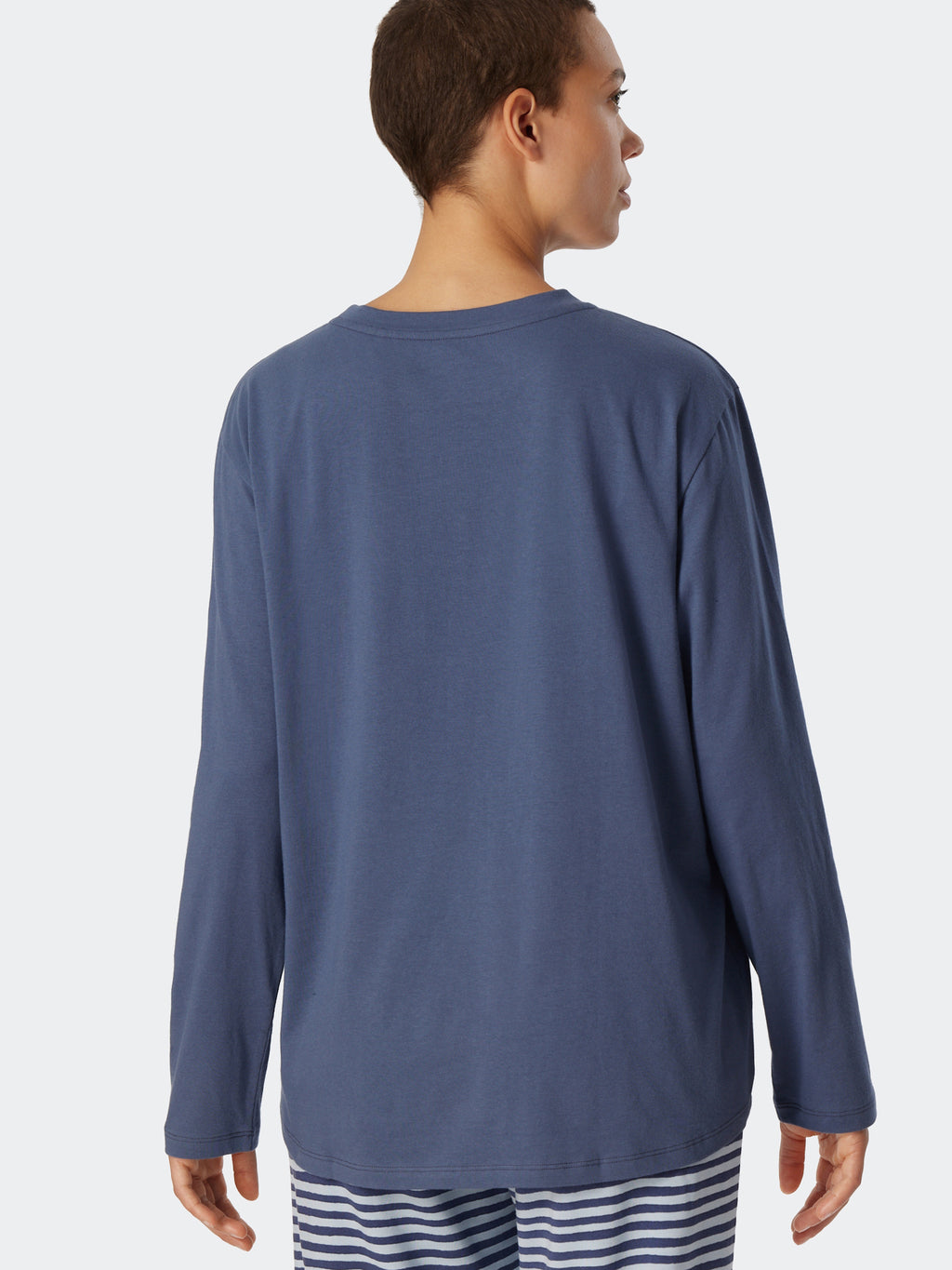 blau / 34