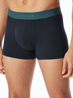 black / 10