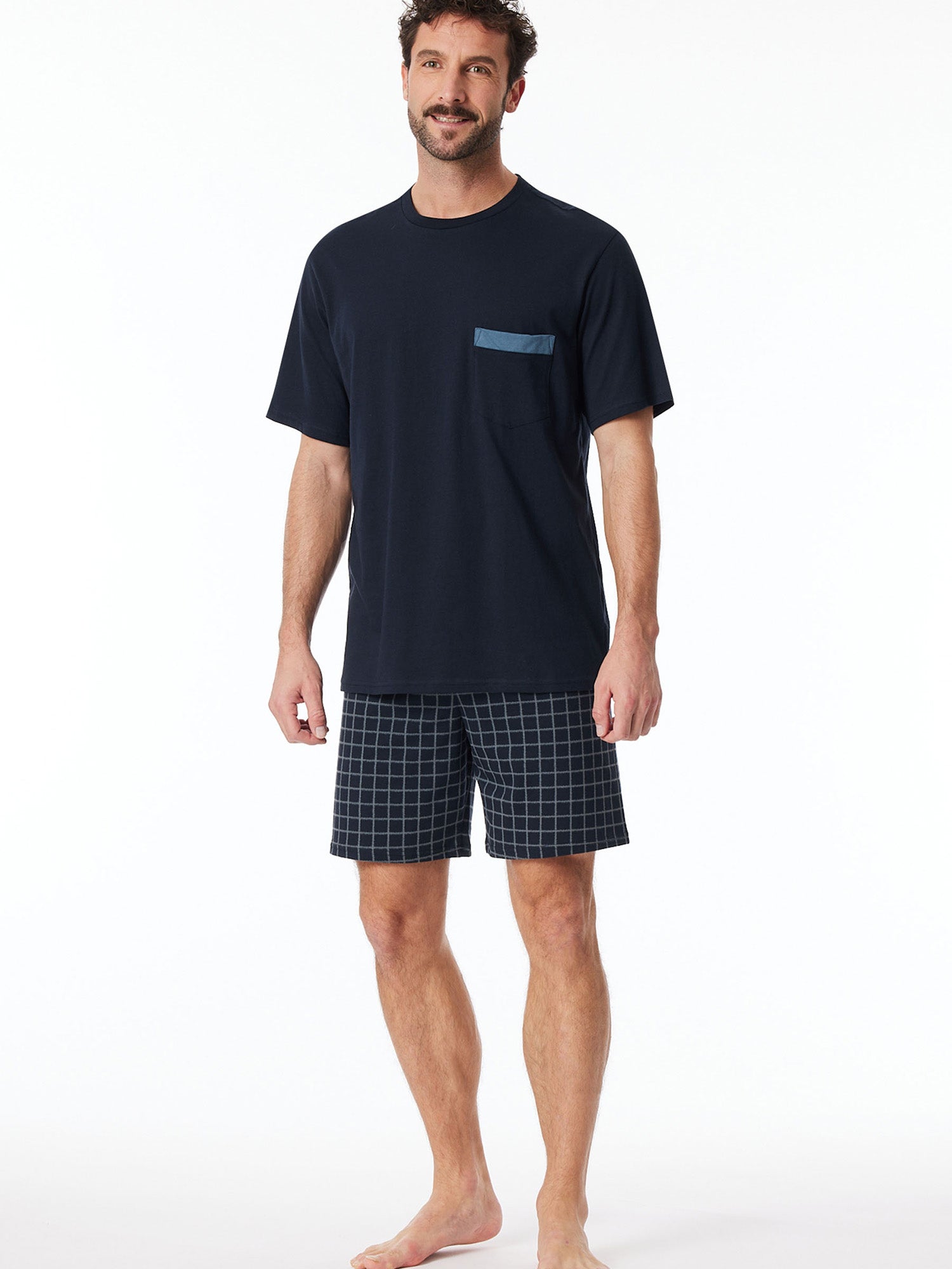 blau / 48