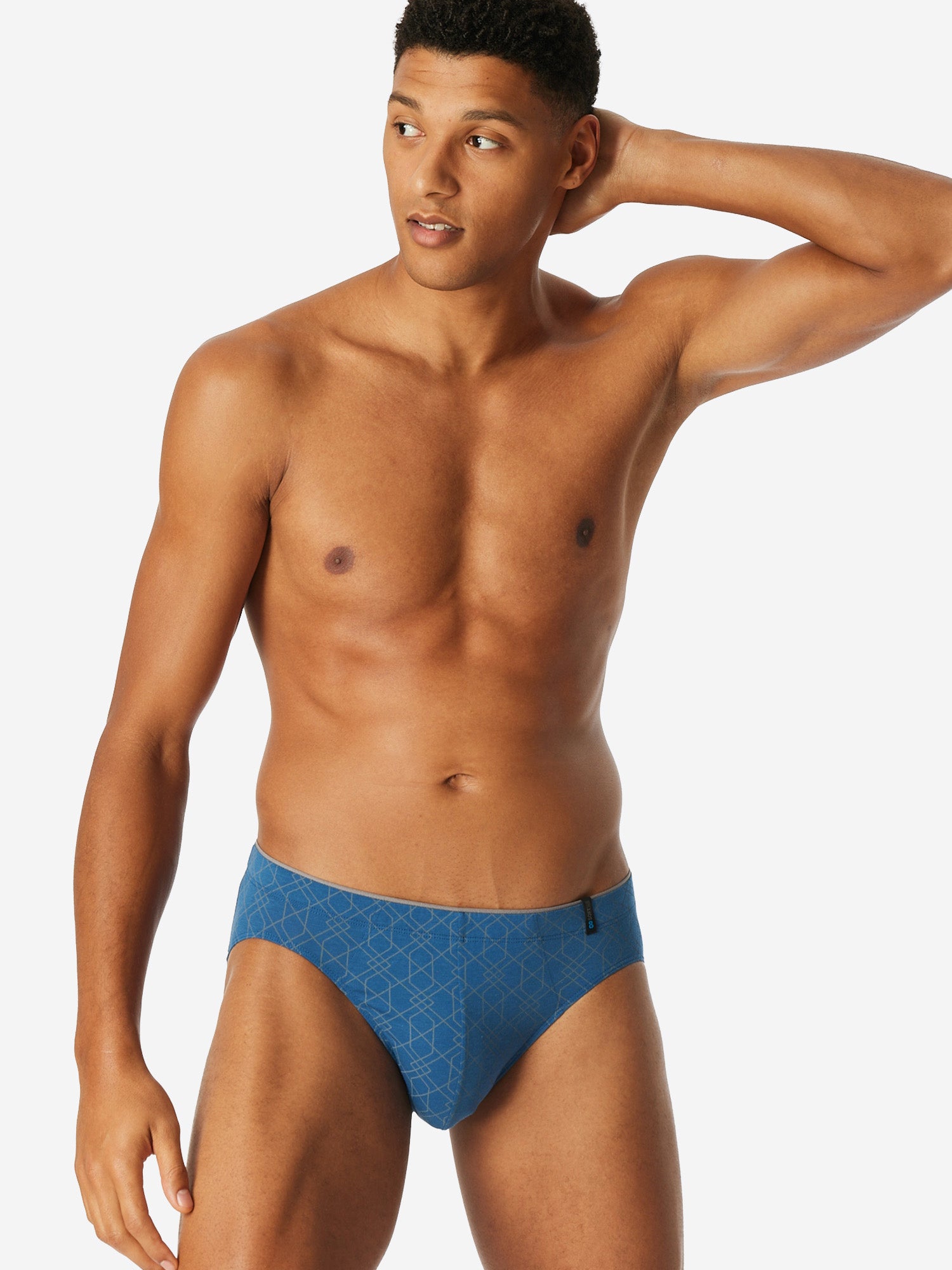 blau / 4