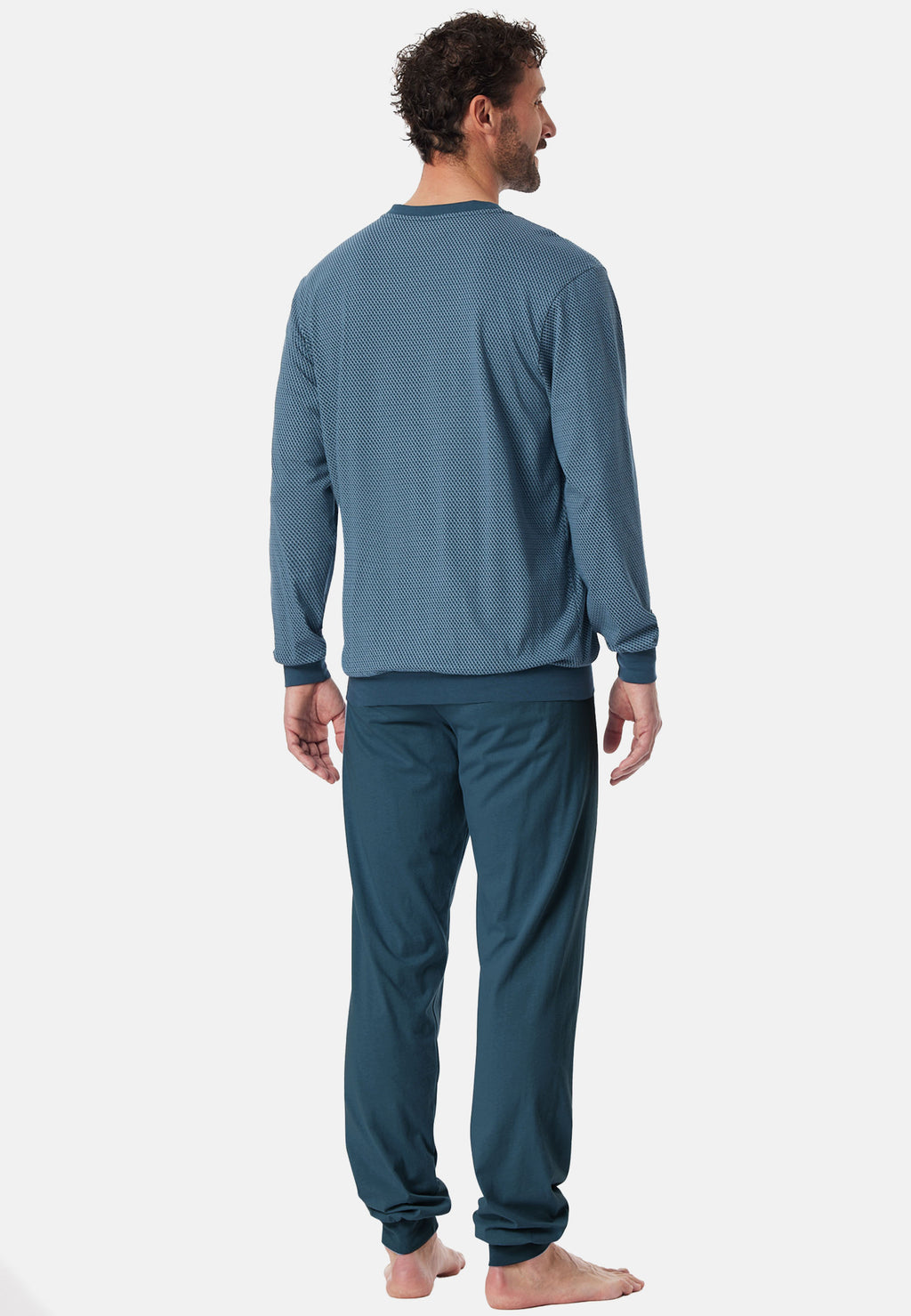 blau / 48