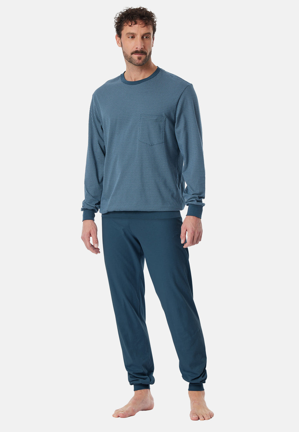 blau / 48