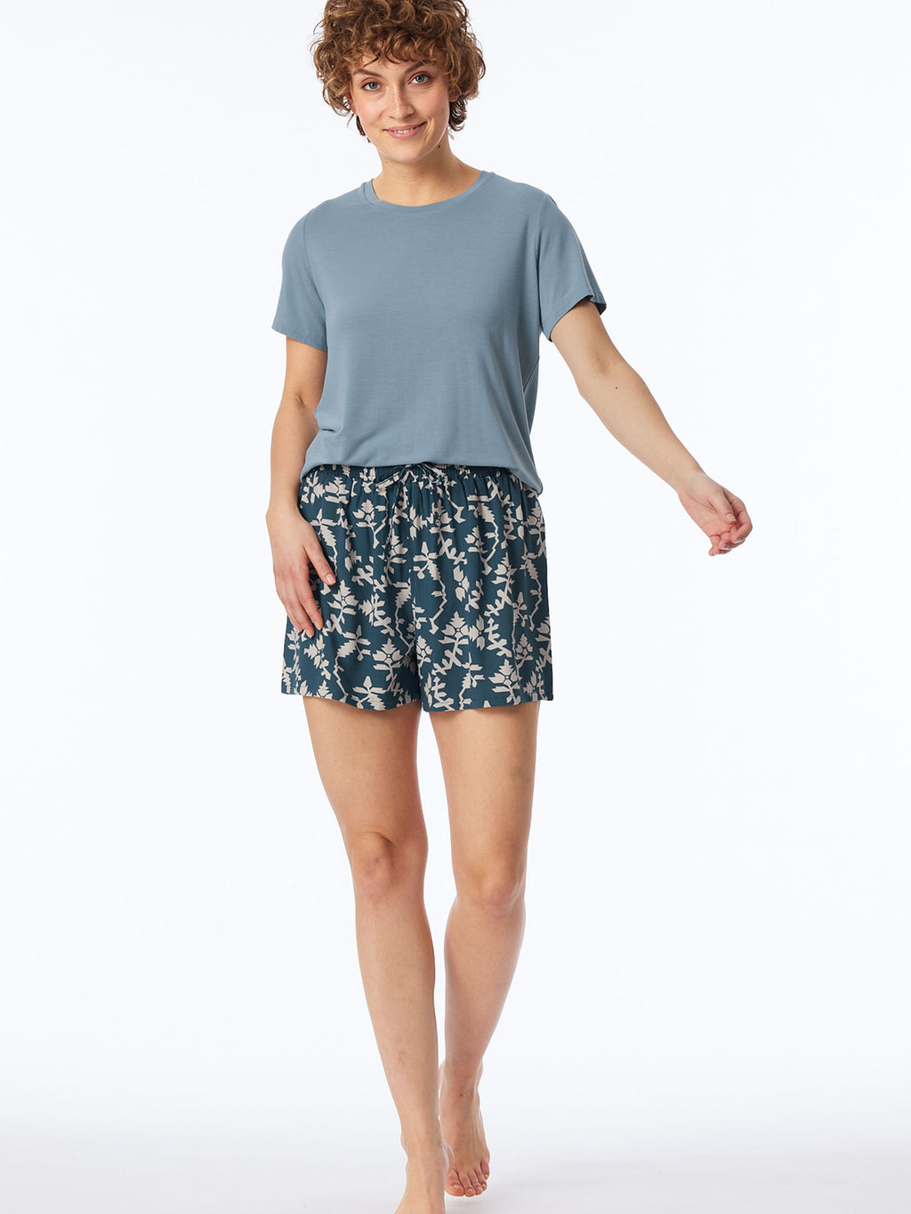 blau / 34