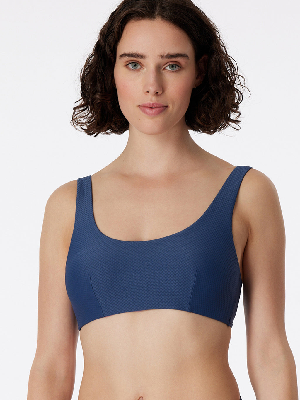 blau / L