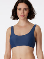 blau / L
