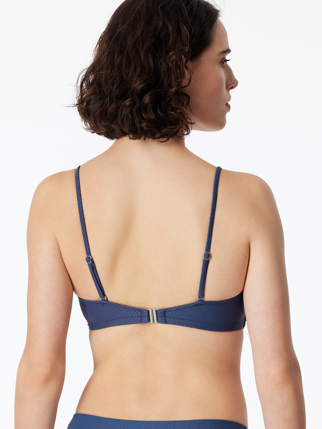 blau / L