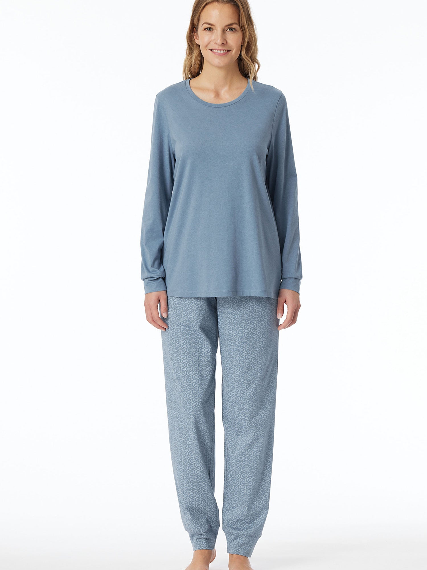 blau / 36