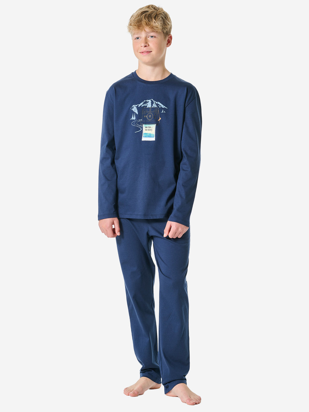 dunkelblau / 140