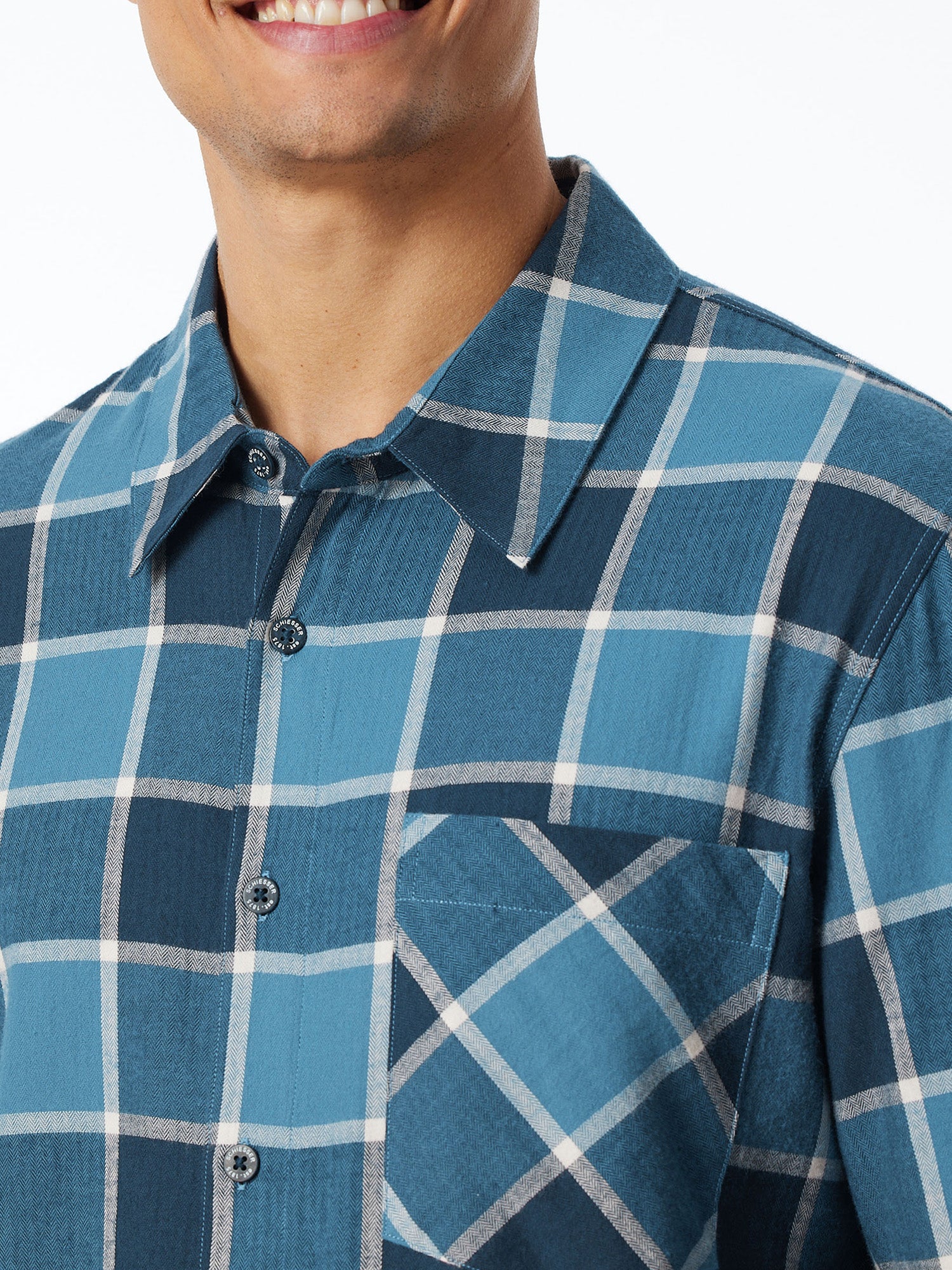 blau / 48
