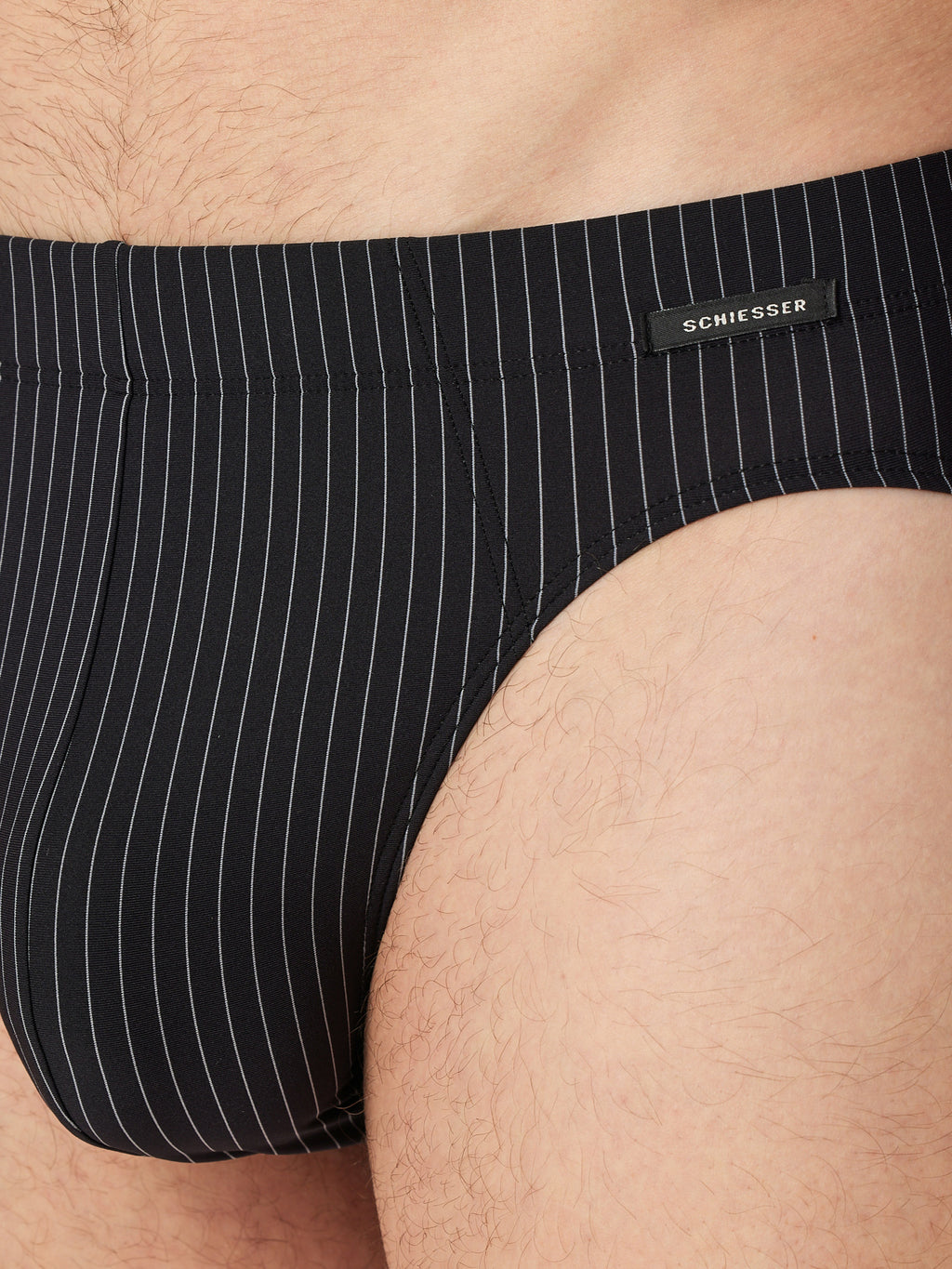 Schwarz / 2XL