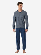 blau / 25