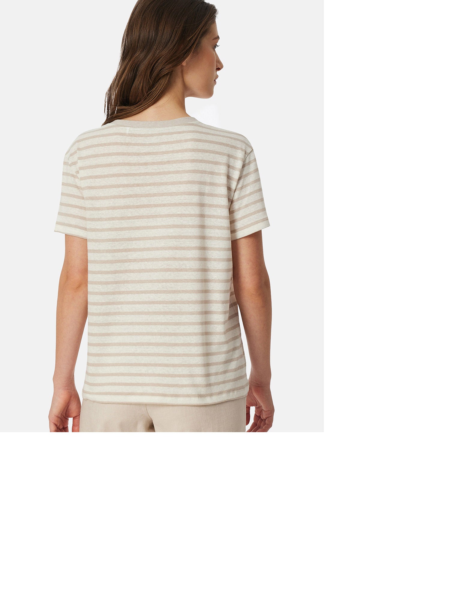 off-white / 34