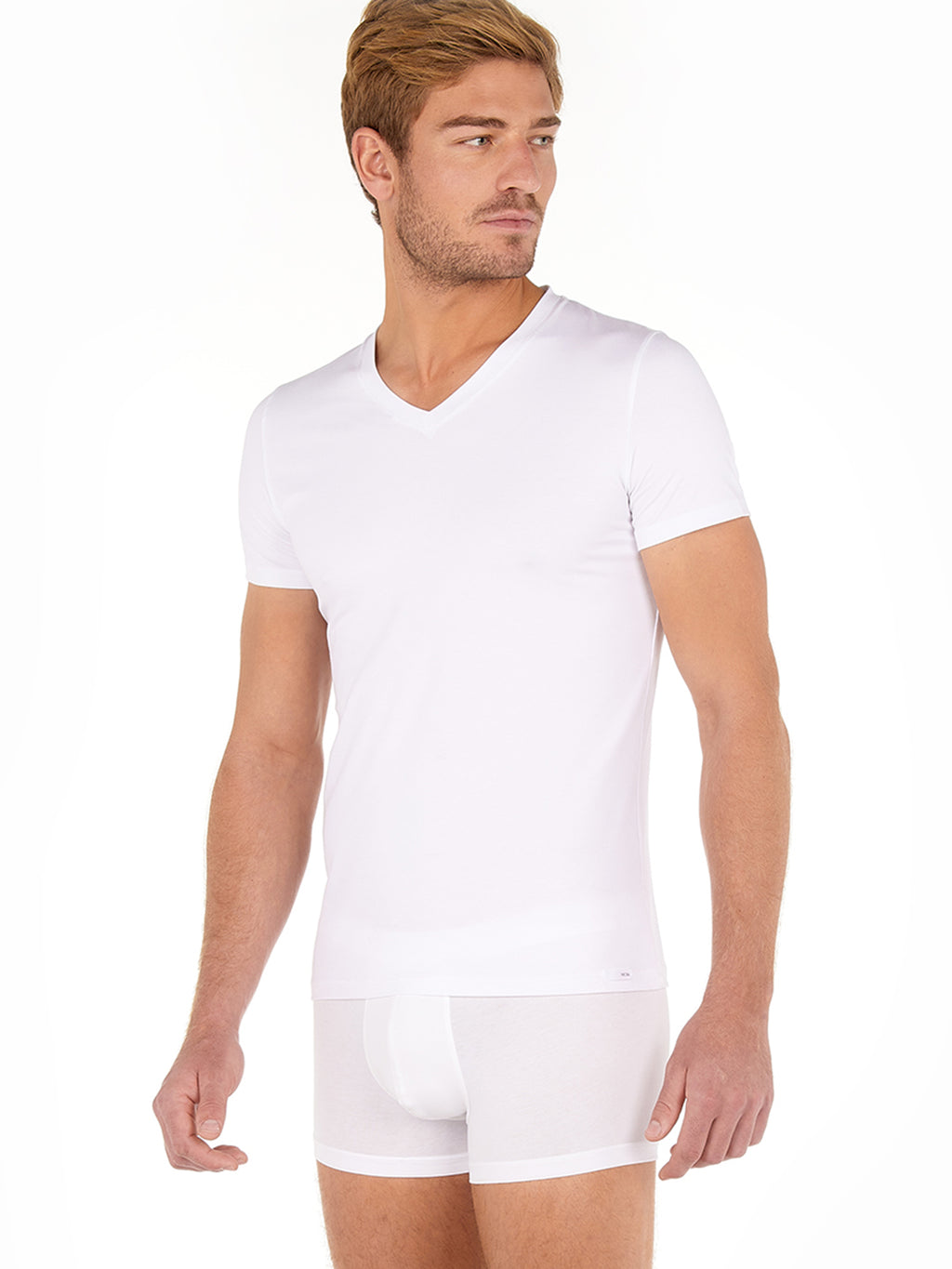 white / L