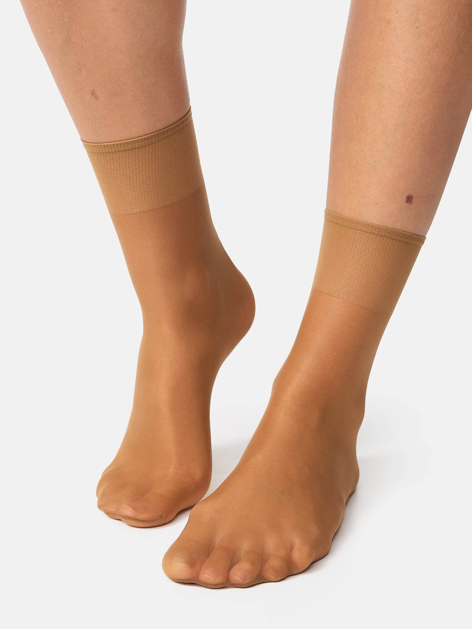 NUR DIE Damen Söckchen Seidenfein Transparent 15 DEN